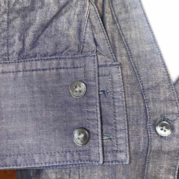 Express Women's Button-Up Long Sleeve Shirt - Picture 4 of 12